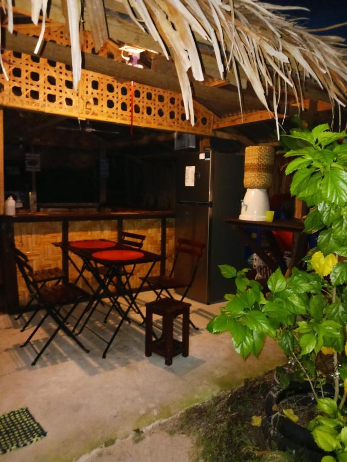 Weeroona Huts Homestay Pacifico San Isidro  Kültér fotó