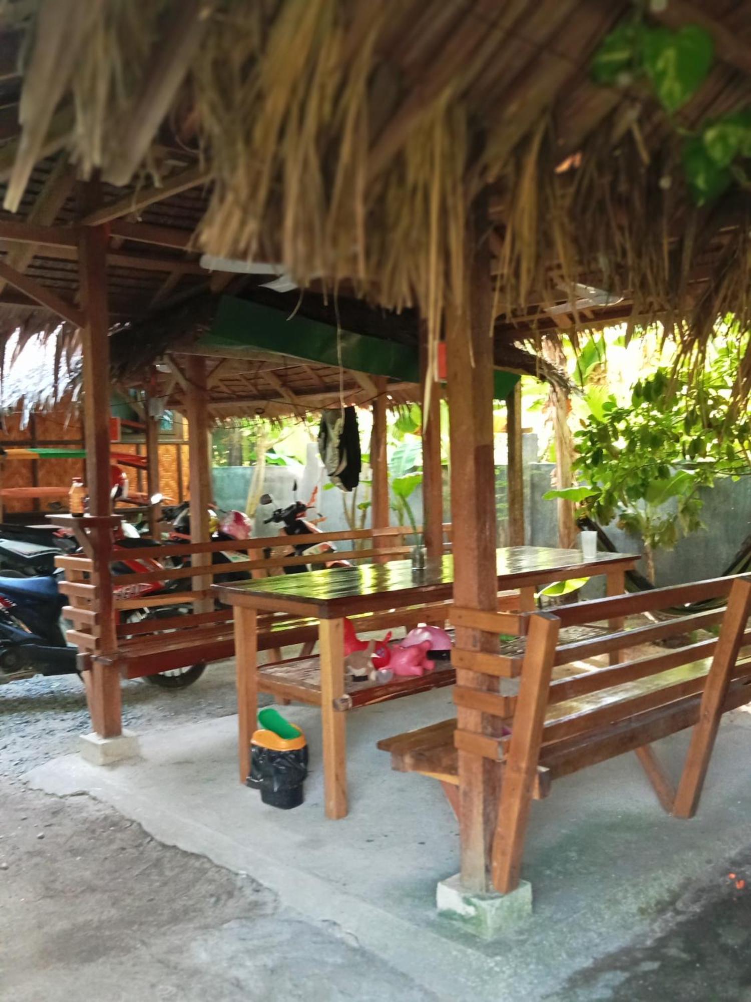 Weeroona Huts Homestay Pacifico San Isidro  Kültér fotó